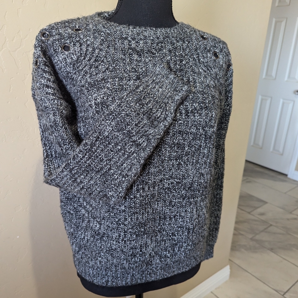 Beautiful beaded sweater gray and black soft material, cool sweater Cotton:on